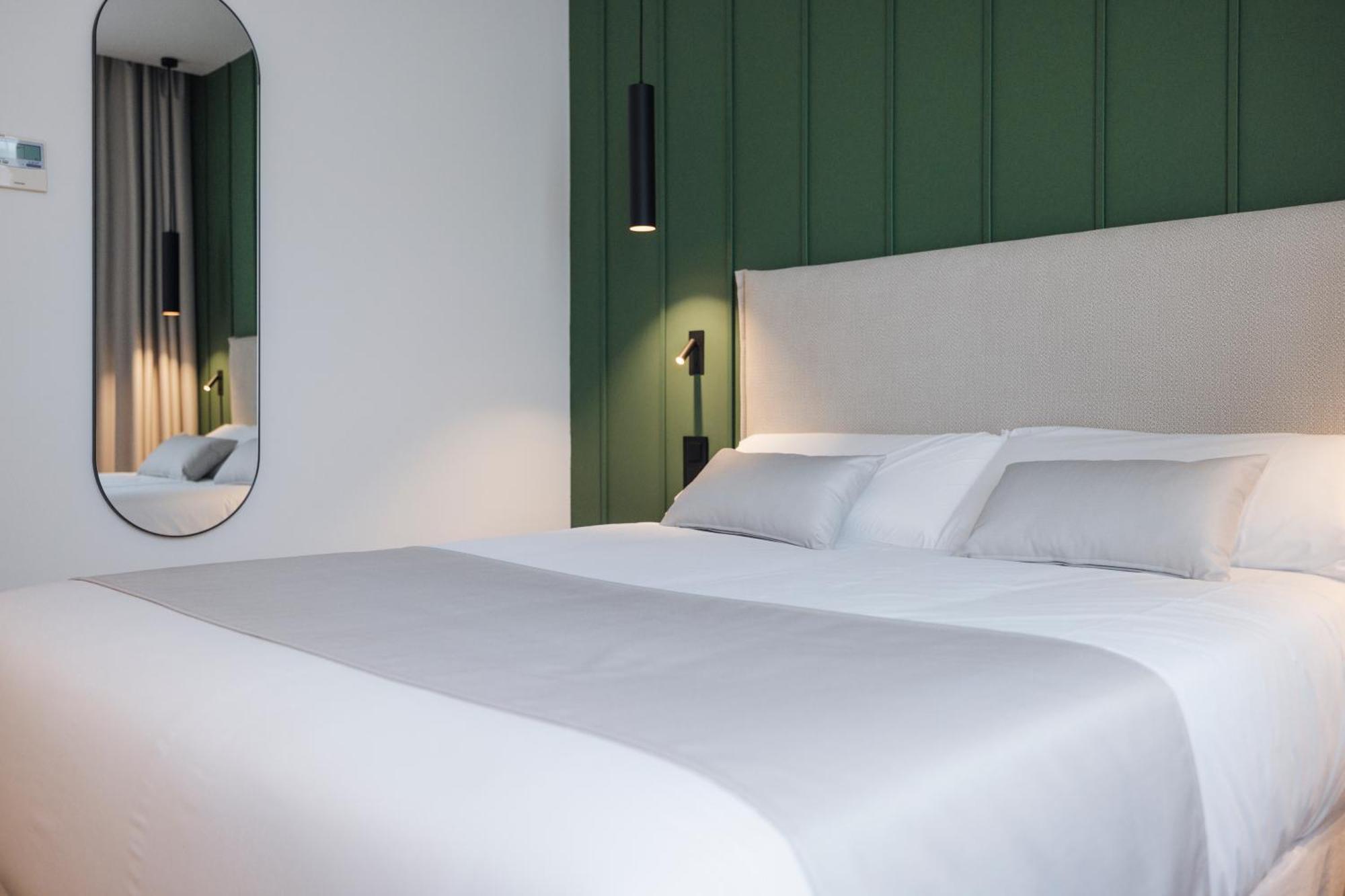 Hotel Mondragon Arrasate/Mondragon Esterno foto