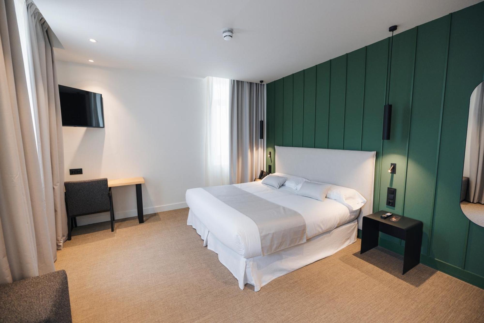 Hotel Mondragon Arrasate/Mondragon Esterno foto