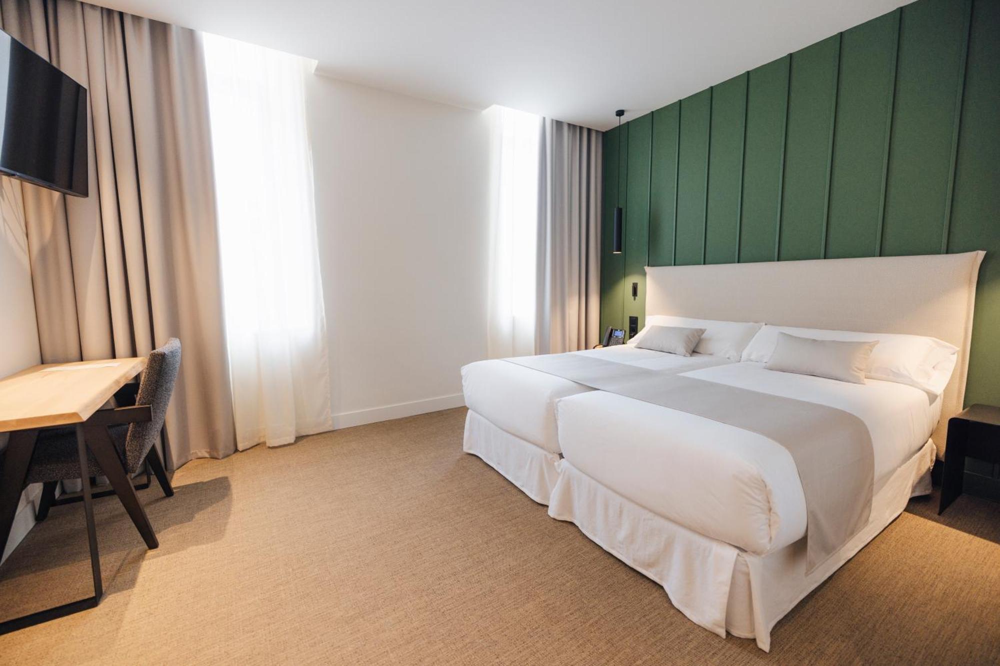 Hotel Mondragon Arrasate/Mondragon Esterno foto