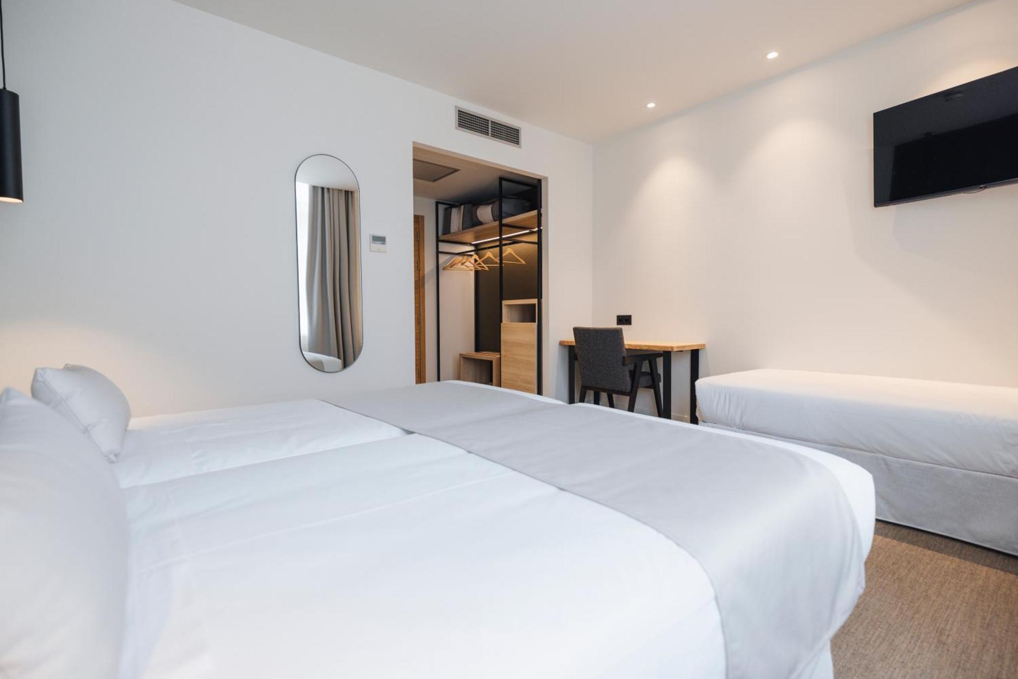 Hotel Mondragon Arrasate/Mondragon Esterno foto